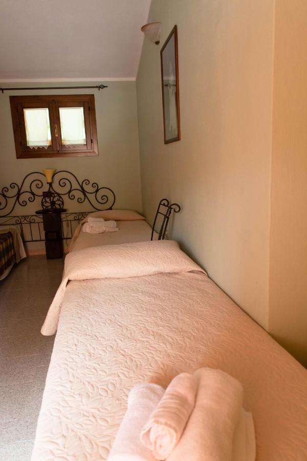 B&B Il Giardino Arbus Buitenkant foto